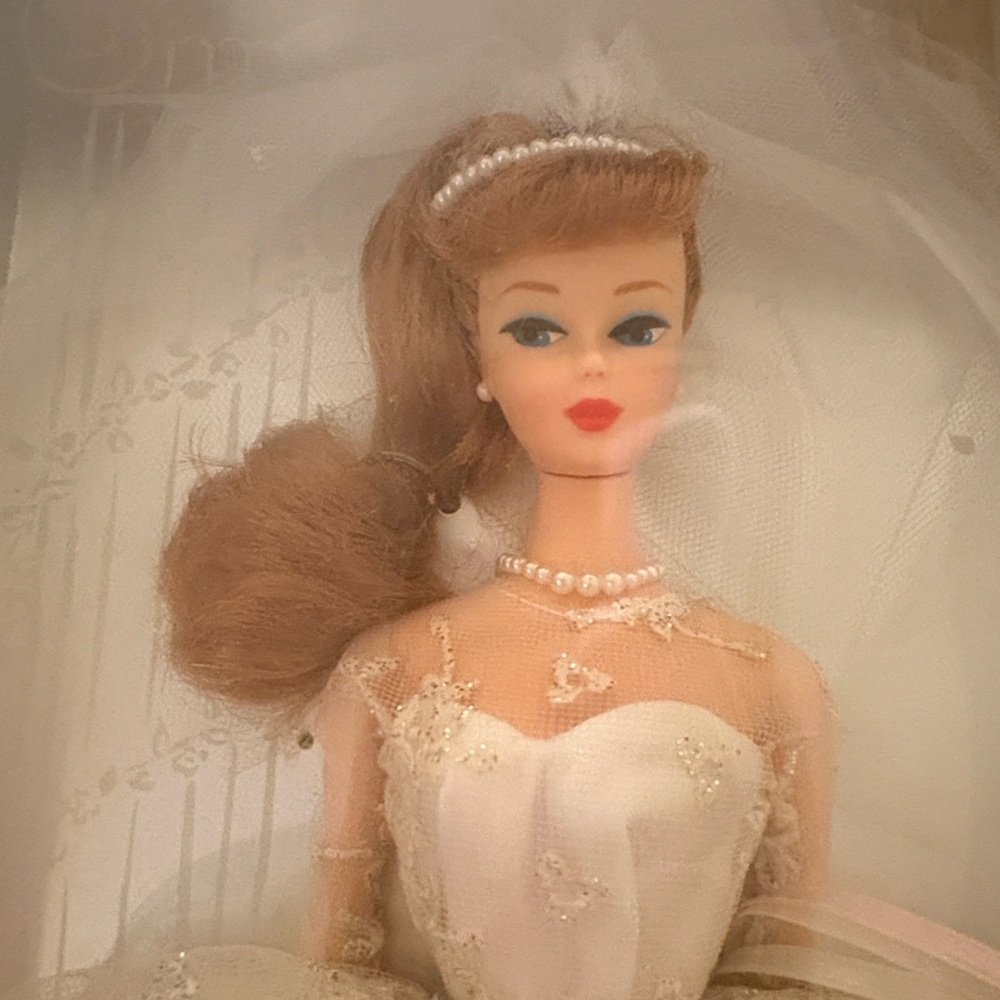 Wedding day Barbie 1996 vintage box damage shelf ware  NIB - Picture 7 of 16